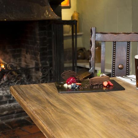 Hadley Bowling Green Inn Droitwich Exterior foto